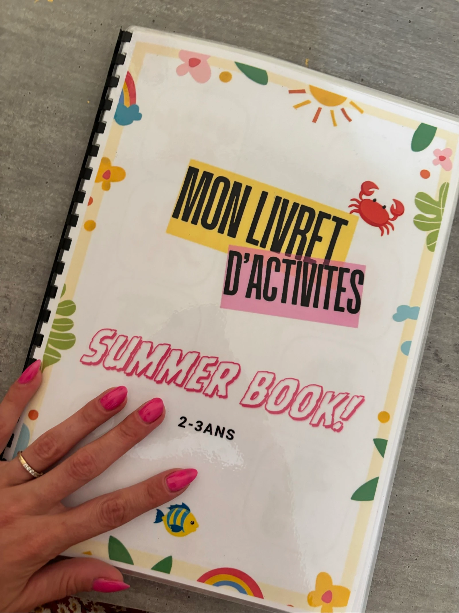 Livret d’activités pour enfant réutilisable à skratch